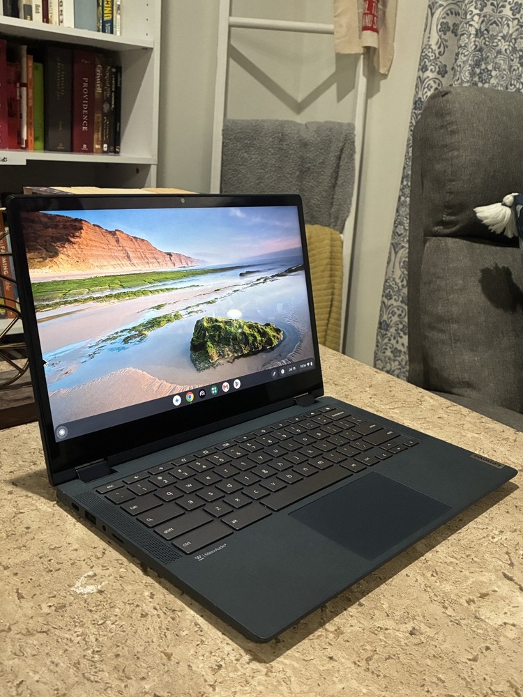 Lenovo ideapad flex 5 Chromebook 13ITL6. OG charger & protective cover included.