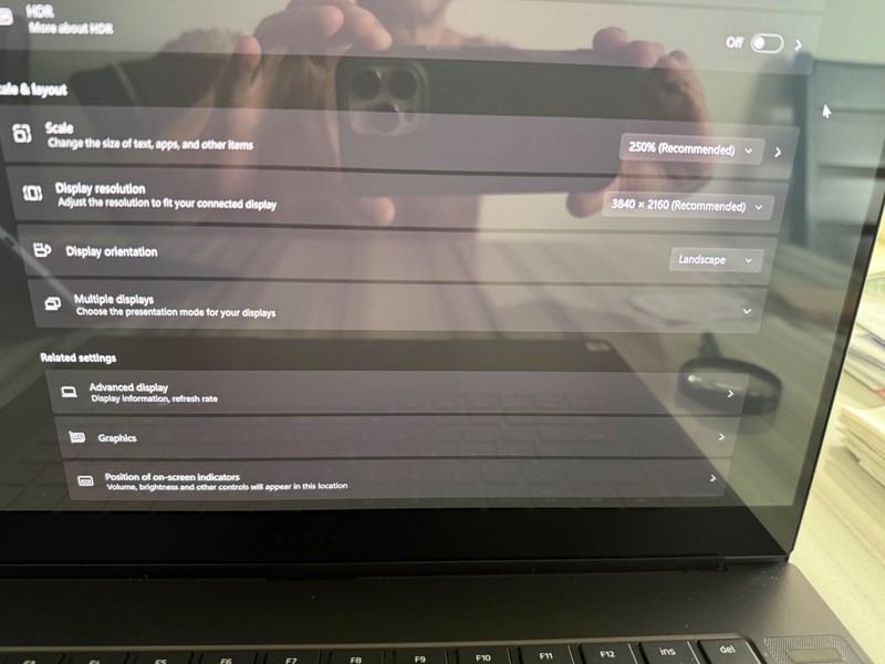 Razer Blade 15 Advanced 300Hz FHD i7-10875H 2.3GHz 16GB 1TB RTX 2080 Super Max-Q gallery