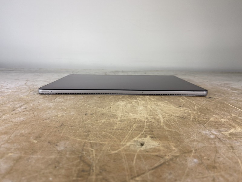 DELL LATITUDE 7210 2-IN-1 i5-10310U @ 1.70GHz, 8GB RAM, NO HDD/OS gallery