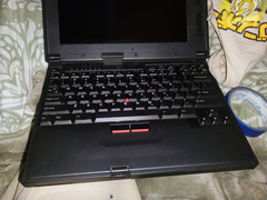 IBM ThinkPad 560 12.1″ Pentium 133MHz 16MB 1.3GB HDD TrackPoint AC/Batt