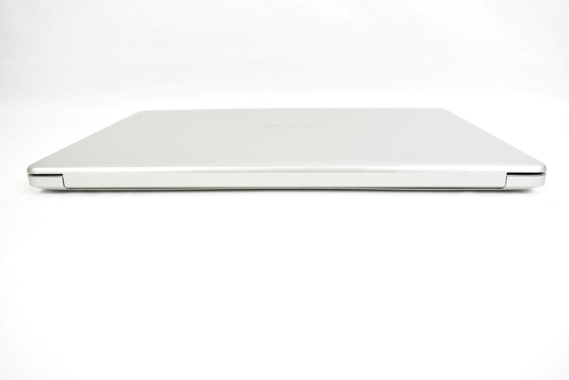 HP 17-by4633dx Laptop i5-1135G7 2.4GHz 16GB 256GB SSD No OS 17" *See Details* gallery