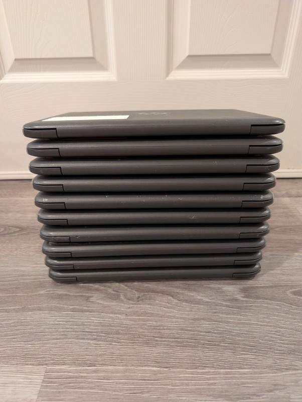 HP 11 G7 11.6 inch Chromebook 4GB 16GB SSD W/ Charger gallery