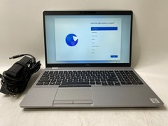 Dell Latitude 5511 15.6″ i7 16GB DDR4 256GB SSD MX250 Win11H- Chipped Bottom