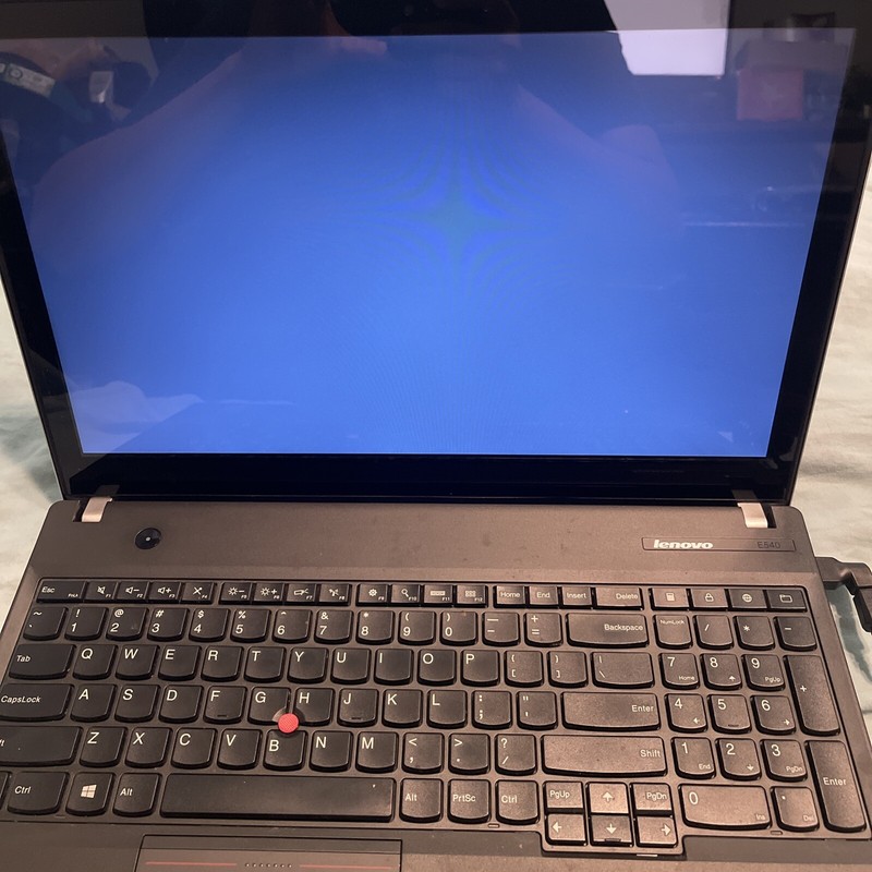 Lenovo ThinkPad E540 i3-4thGen 2.40Ghz 320GB GB HDD 4GB RAM DDR3 W10 Pro gallery