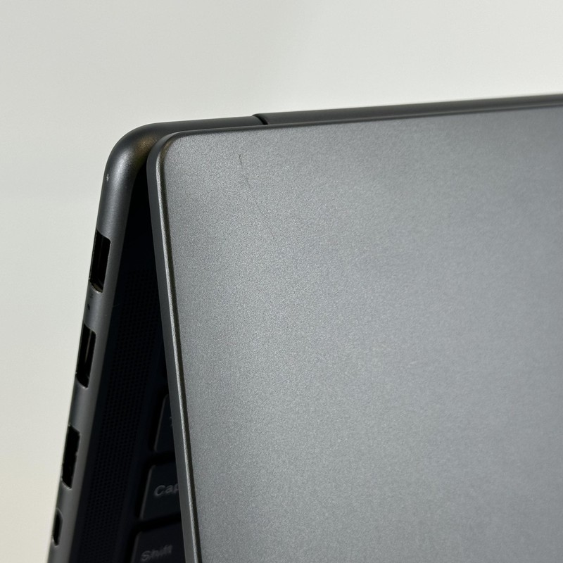 Lenovo Slim Pro 9i 16 QHD+ TOUCH 2.6 GHz i9-13905H 32GB 1TB SSD RTX 4060 gallery