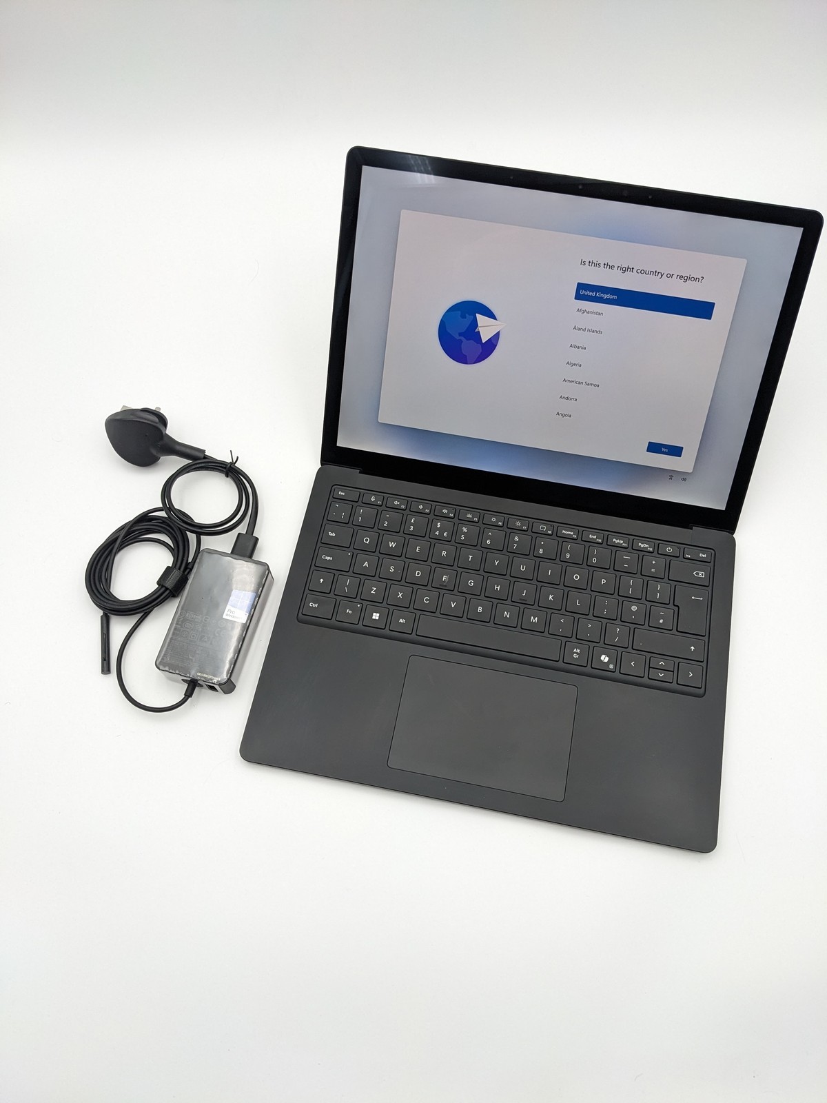 Microsoft Surface Laptop 6 for Business 13 inch Intel Ultra 16GB RAM 512GB SSD gallery