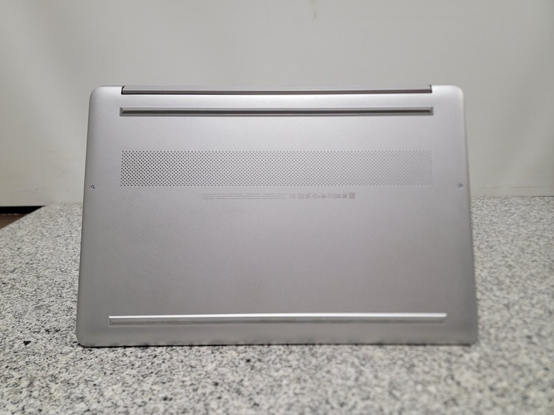HP Laptop 15-dy1731ms (128GB, Intel Core i3 10th Gen., 1.20GHz, 8GB) FOR PARTS gallery