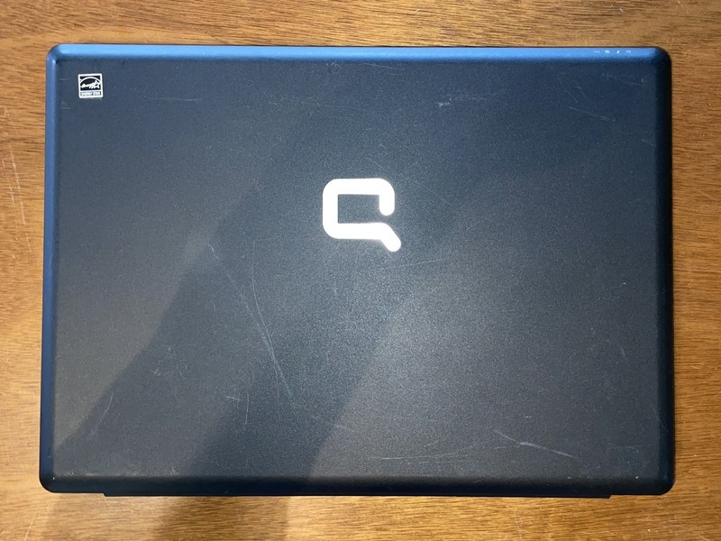 Compaq Presario C700 Windows Vista Laptop w/chrg, batt. gallery