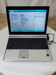 SONY VAIO VGN-SZ645P Laptop Intel CORE2 DUO T7250 2GB 120GB SEE NOTES