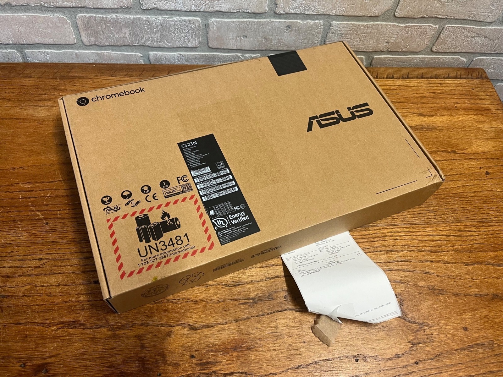 ASUS Chromebook C523NA-DH02 15.6" Laptop Intel Celeron 4GB RAM New Sealed gallery