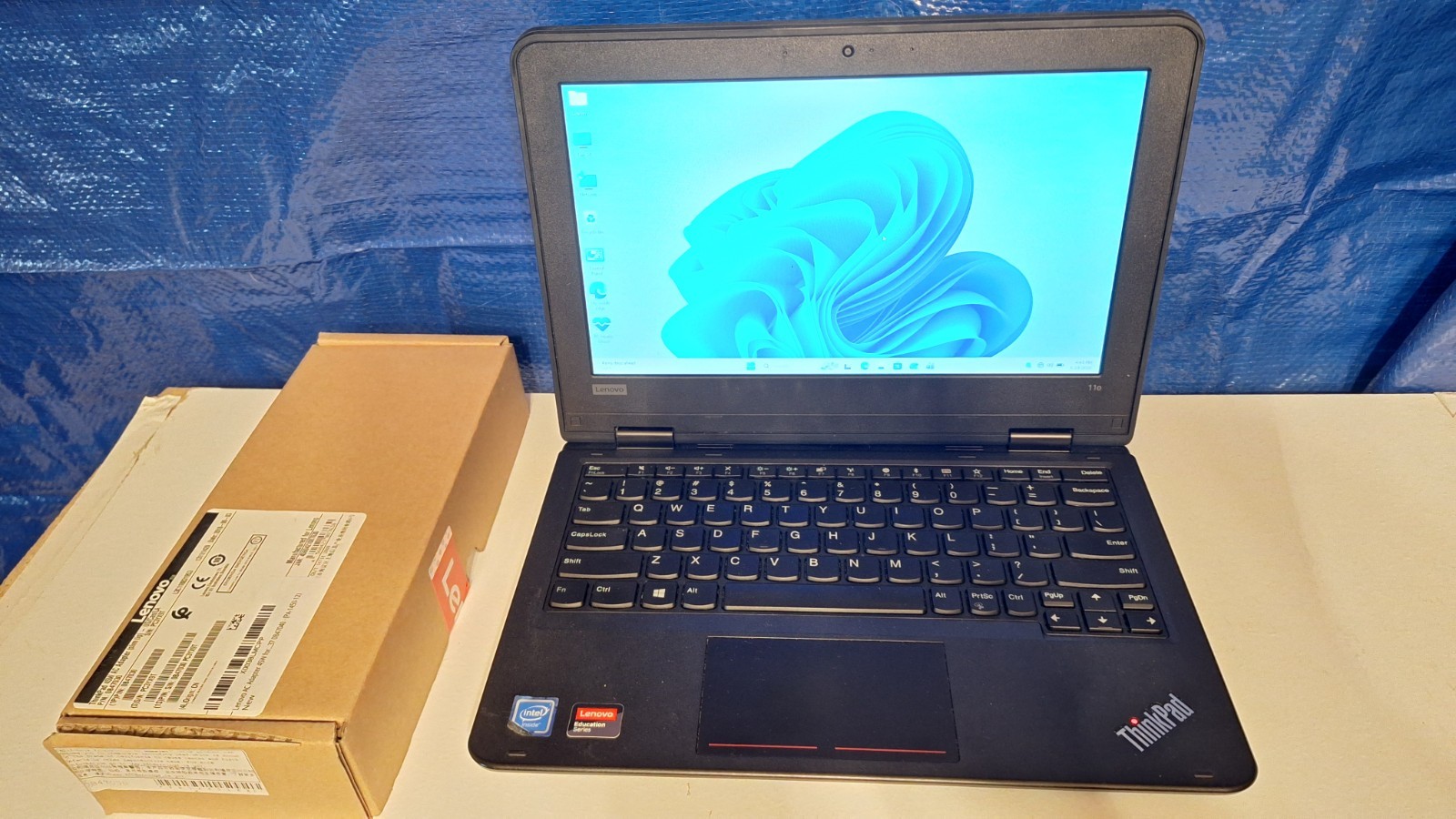 Windows 11 Pro Lenovo ThinkPad 11e w/intel N4120 4GB 120GB SSD w/NEW CHARGER! gallery
