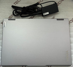 Lenovo Yoga 7 2-in-1 16″ 2K Touch Laptop Ryzen 7 8840HS 16GB RAM 512GB SSD