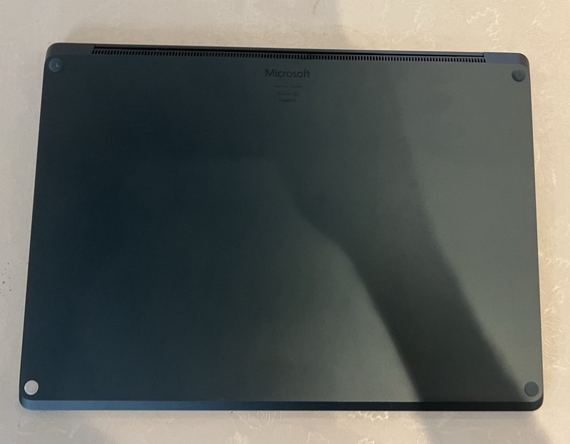 Microsoft Surface Laptop 2 1769 i5-8250U 8GB RAM 256GB 13.5" + Surface Mouse gallery