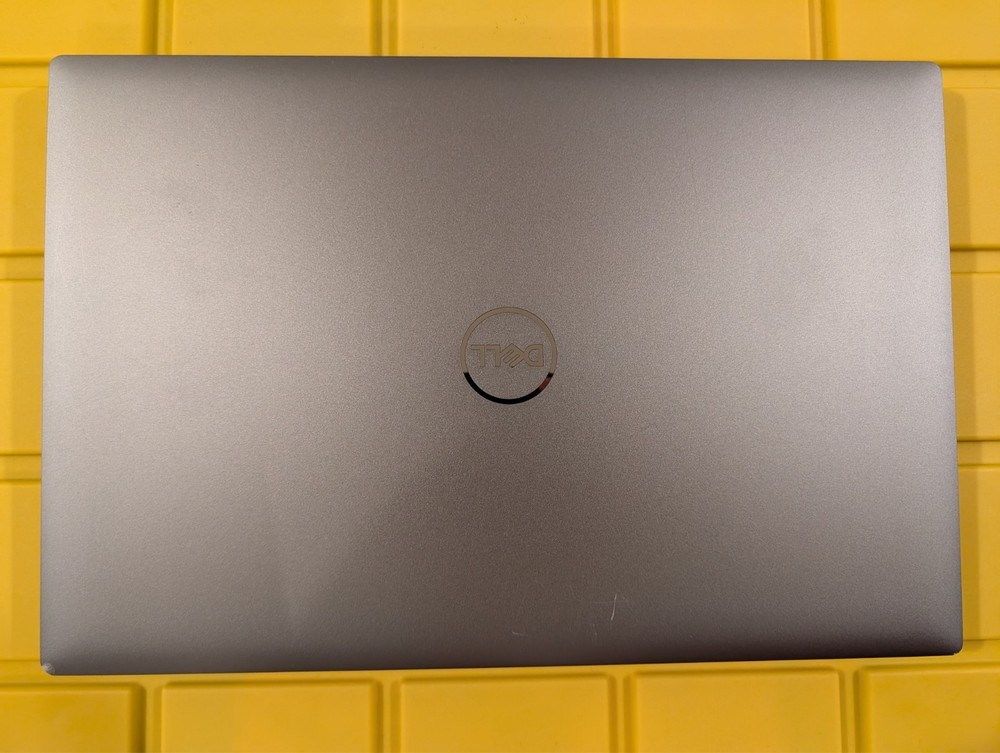 Dell Precision 5680 | 16" | Intel i7-13800H | 32GB DDR5 RAM | 1TB NVME | W11 PRO