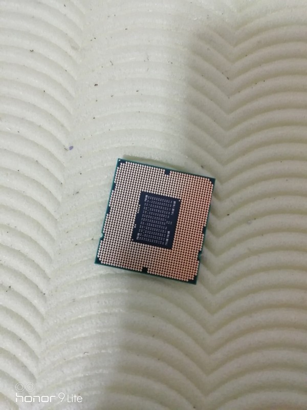 INTEL XEON E5620 SLBV4 2.40GHZ CPU gallery