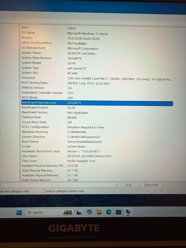 GIGABYTE - G6 KF 16" 165Hz Gaming Laptop IPS - Intel i7-13620H with 32GB RAM gallery
