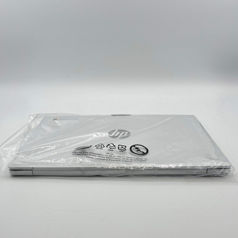 HP Chromebook 14a nf0131wm N150 4GB 128GB Silver New Open Box gallery