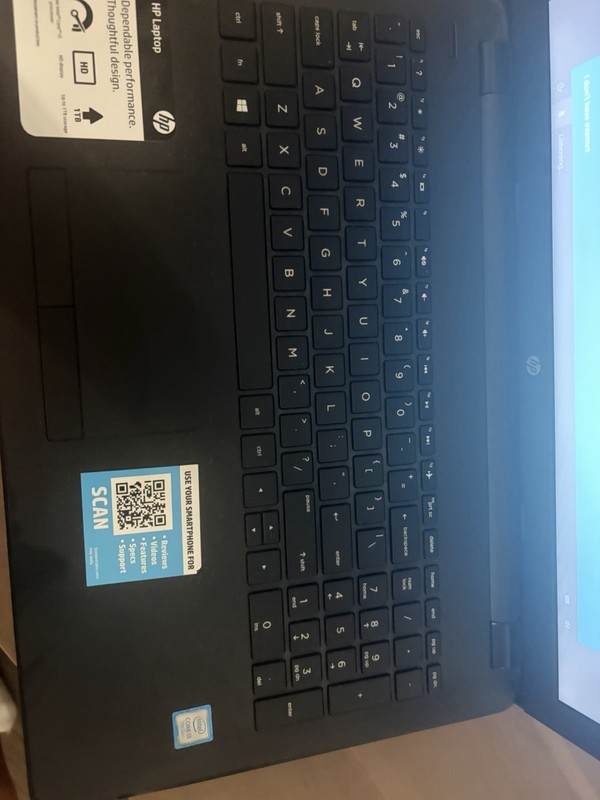 HP 15-bs015dx 15.6in Intel Core i3 6th Gen 4GB 1TB HDD Win 10 Black gallery