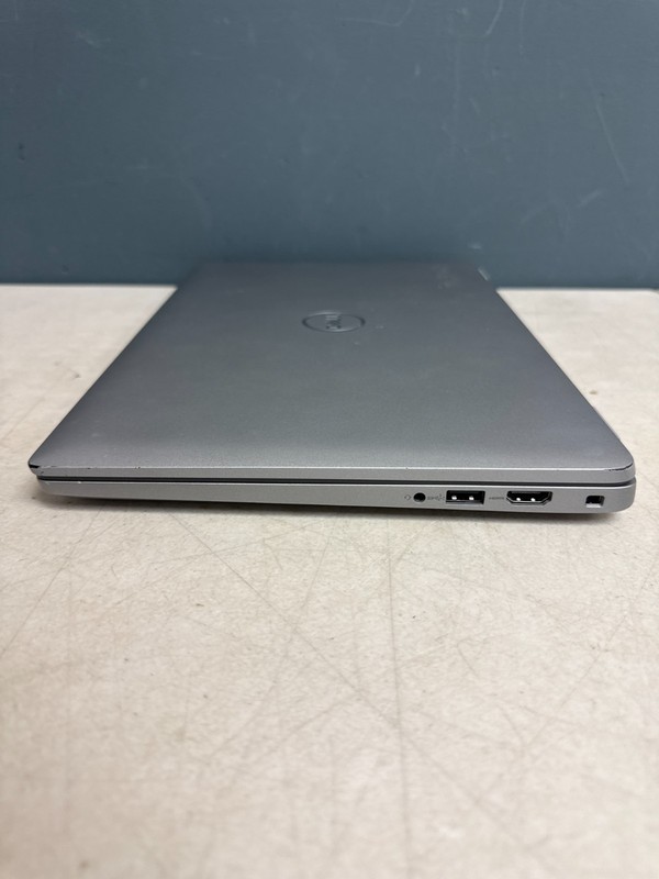 Dell Latitude 5450 14" Intel Ultra 5 135U 16GB DDR5 256GB SSD gallery