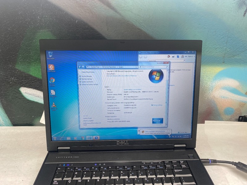 Dell E5400 14" Laptop Core 2 Duo - 2GB - 80GB - Windows 7 - TESTED COMPLETE gallery