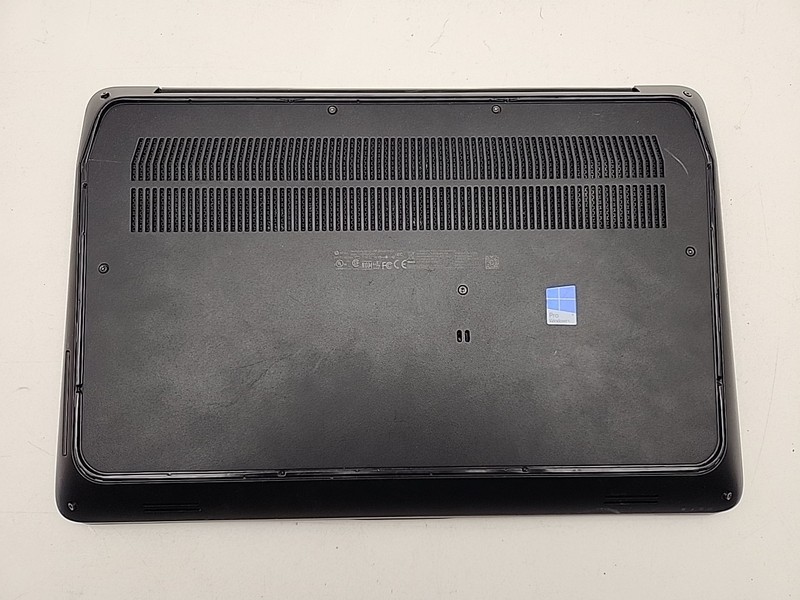FOR PARTS HP ZBook 15 G3 15.6" Intel i7-6820HQ 32GB No SSD Quadro M1000M gallery