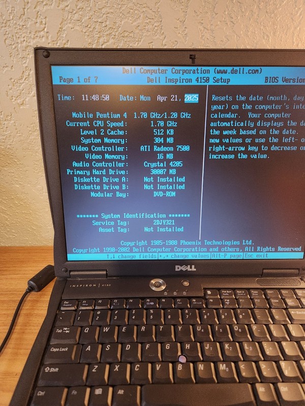 Dell Inspiron 4150 14.1” Pentium 4M 1.7GHz 30GB Windows XP Notebook Computer gallery