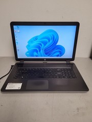 Hp pavilion 17 17.3″amd A10-5745m 2.1ghz 6gb ram 700gb hdd charger 5CD42940KL