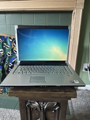 Dell XPS M1530 Laptop 15-inch, Intel Core 2 Duo 1.66Ghz 3GB RAM NVIDIA 8400 GS