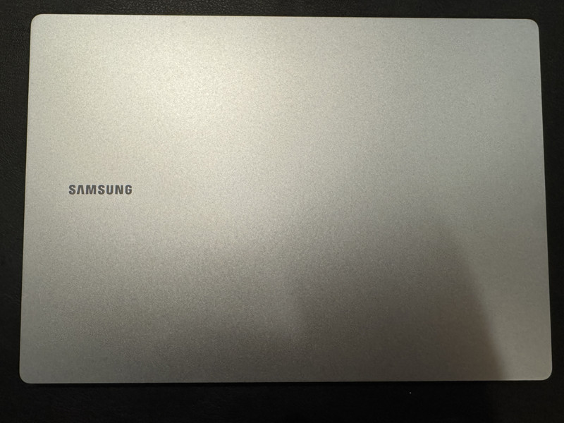 Galaxy Book4 Edge (NP960XMB-KB1CA), Snapdragon® X Elite X1E-84-100, 16" Screen gallery