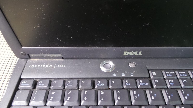 Vintage Dell Inspiron 4000 *FOR PARTS* gallery
