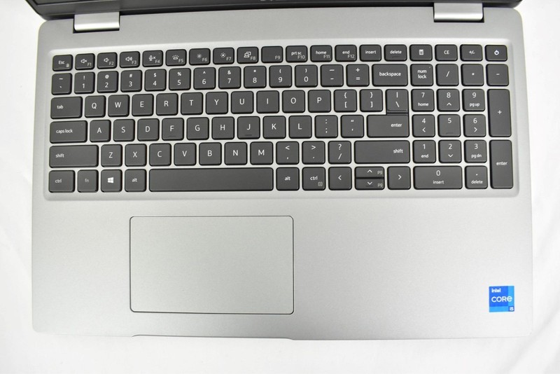 Dell Latitude 5520 Laptop i5-1135G7 2.4GHz 16GB 256GB SSD No OS *See Details* gallery
