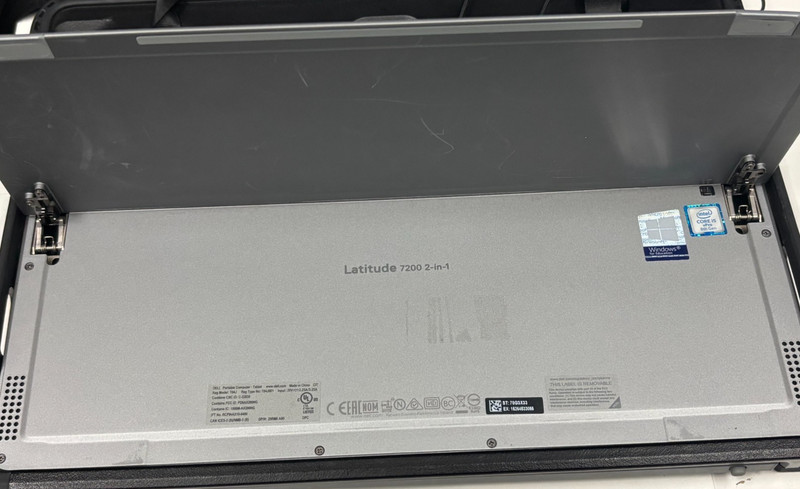 Dell Latitude 7200 2 in 1 i5-8365U 8GB 128GB SSD Windows 11 Pro w/ Keyboard+Pen gallery