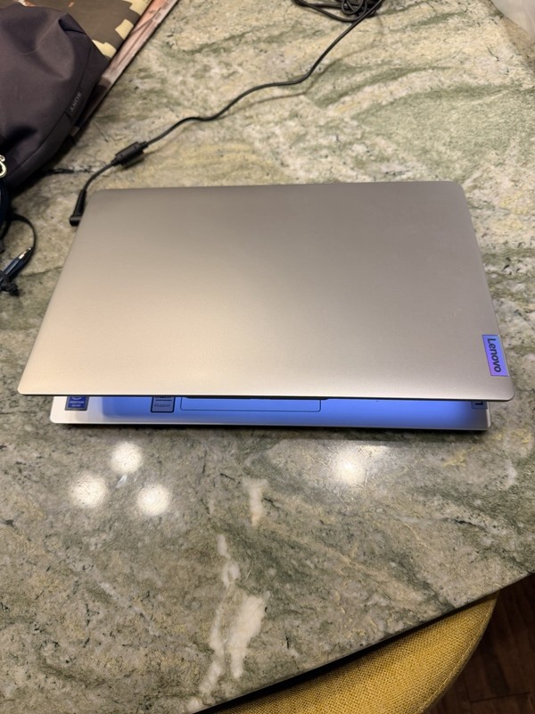 Lenovo IdeaPad 1 14IGL7 Laptop Type 82V6 EUC! gallery