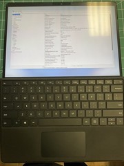Microsoft Surface Pro 8 13” (512GB SSD Intel Core i7-1185G7 16GB RAM)