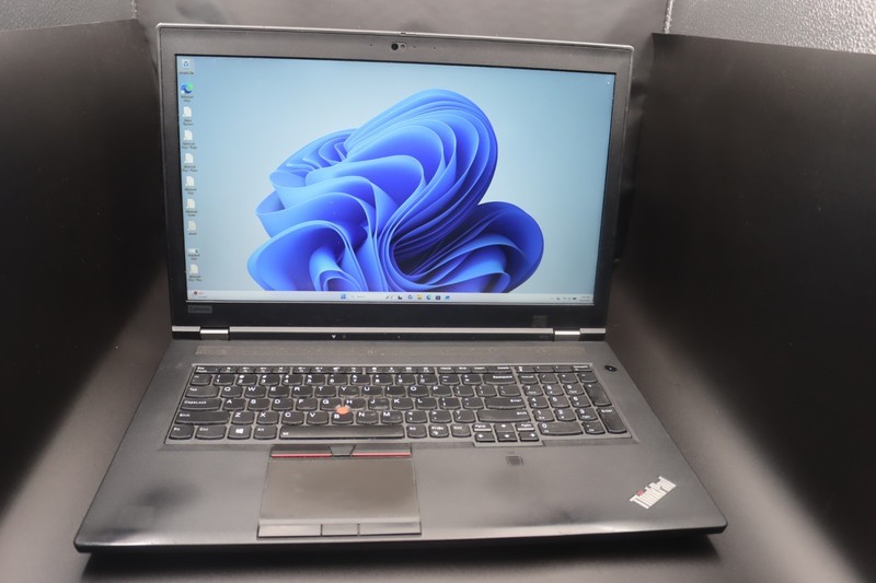 Lenovo P73 Intel i7 9th Gen 16GB RAM 512 GB NVIDIA Quadro T2000 + Dock Station gallery