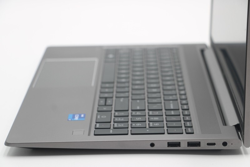 HP ZBook Power 15.6" G10 *2.4GHz i7-13700H /32GB RAM /1TB SSD /NVIDIA RTX A1000* gallery