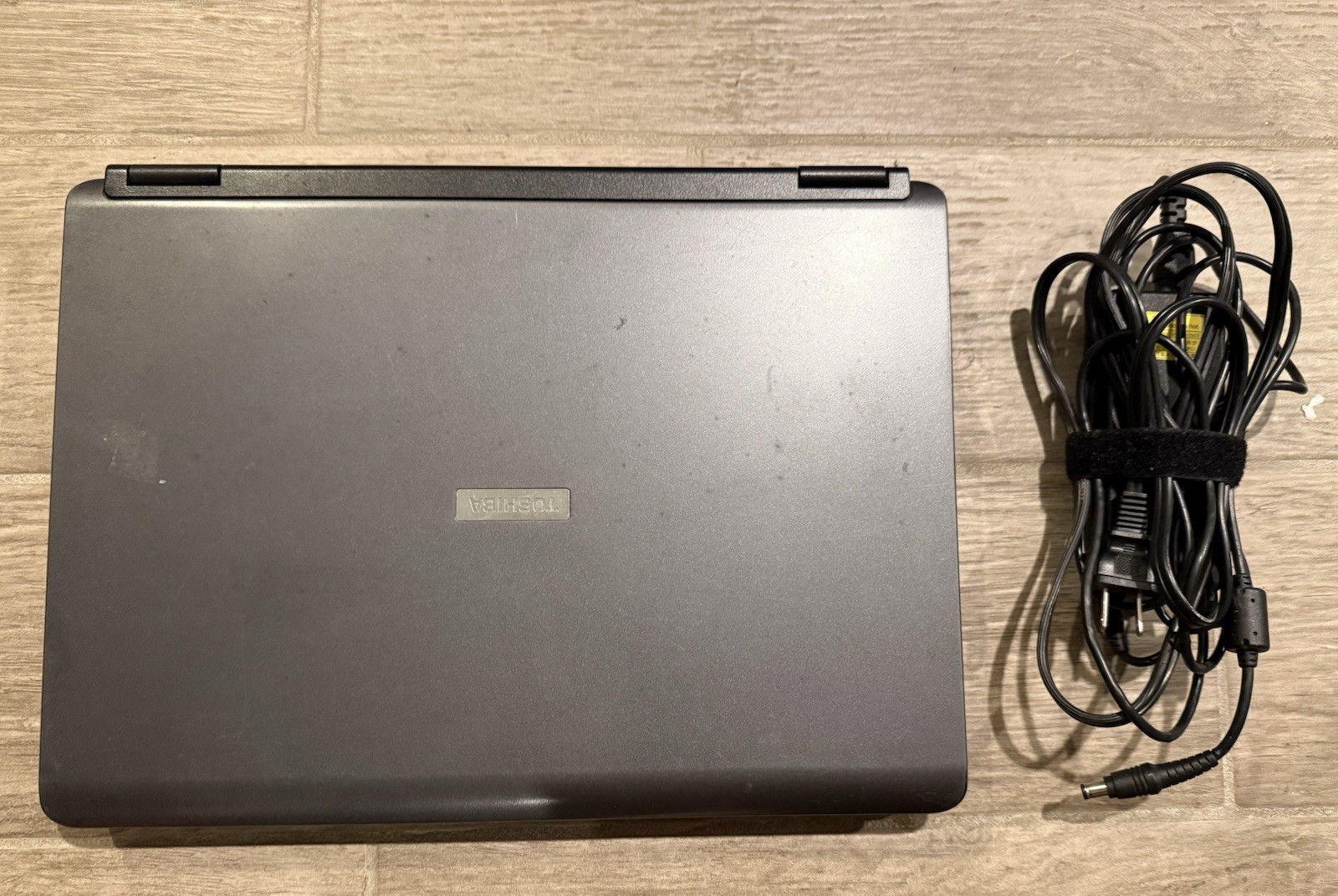 Toshiba Satellite A105-S4074 Retro Gaming Intel C2D 1.6GHz 500 MB RAM No HDD XP gallery