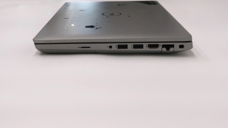 Dell Latitude 5431 14" i7-1270p 16GB 512GB - Very Good gallery