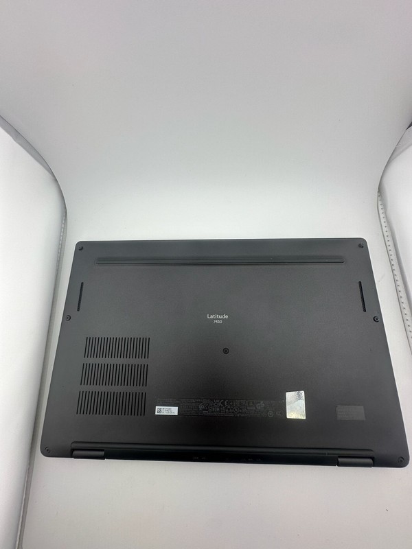 Dell Latitude 7430 14" FHD i7-1265U 32GB RAM 512GB SSD Win11 Pro gallery