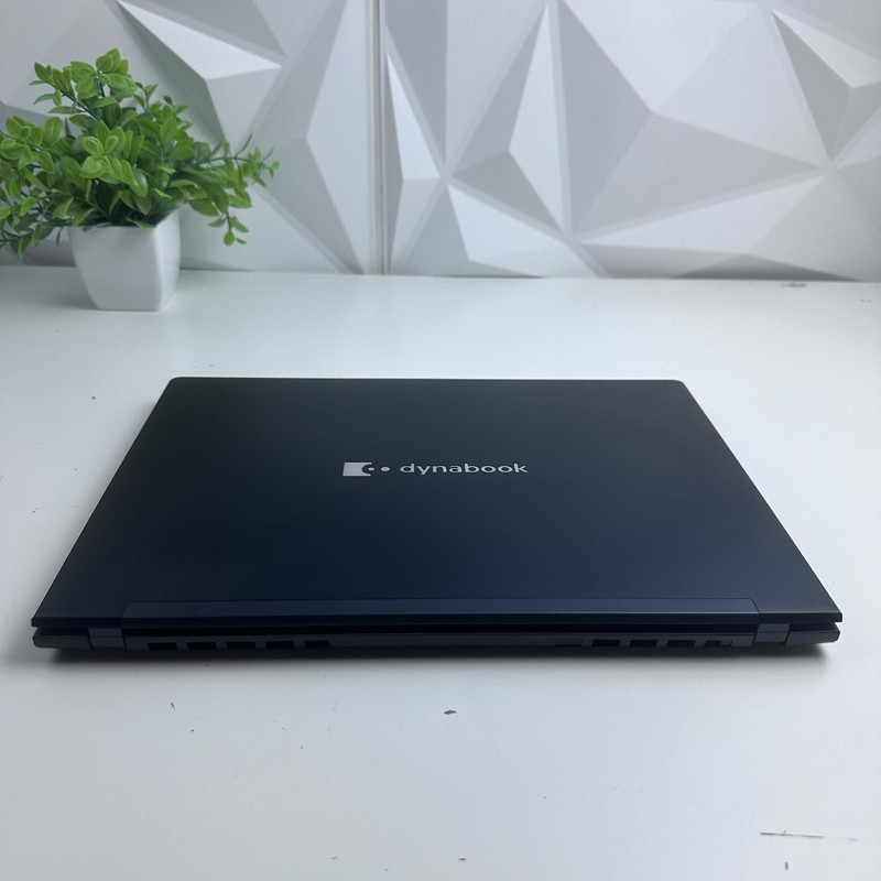 Dynabook Portege X40-M Laptop, 14" FHD, Ultra 7 155H, 32GB, 1TB SSD gallery