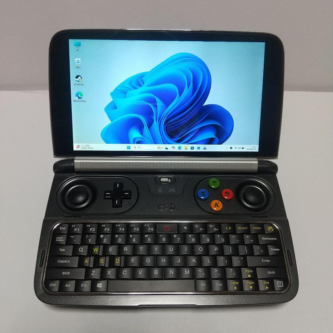 GPD WIN2 Handheld Gaming PC Intel m3-7Y30 8GB RAM 128GB SSD Windows 11 gallery