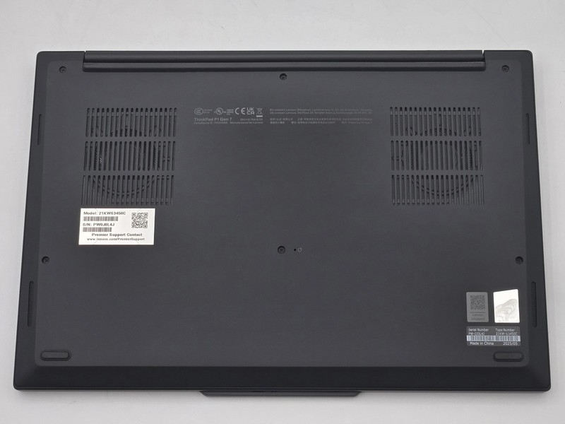 Lenovo ThinkPad P1 Gen 7 16" WQXGA ULTRA 7 165H 512GB 32GB W11P RTX 1000 165Hz gallery