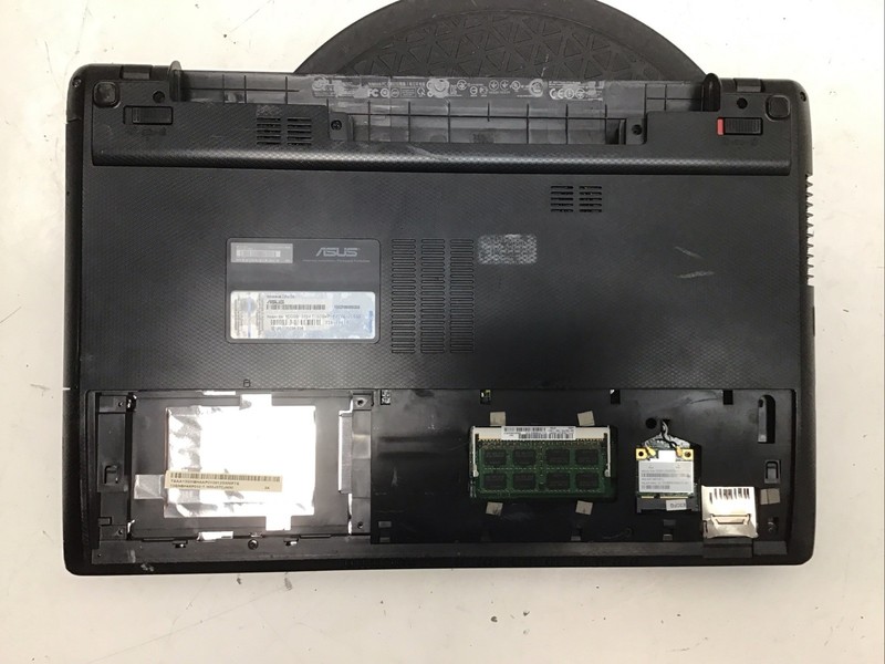 Asus X55C-XH31 Intel i3-2328M 2.2GHz 6 GB NO HDD gallery