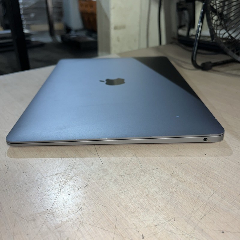 APPLE MACBOOK AIR 13" SCISSOR, 2020 CORE I3-1000NG4 1.1GHZ 8GB RAM 256SSD gallery