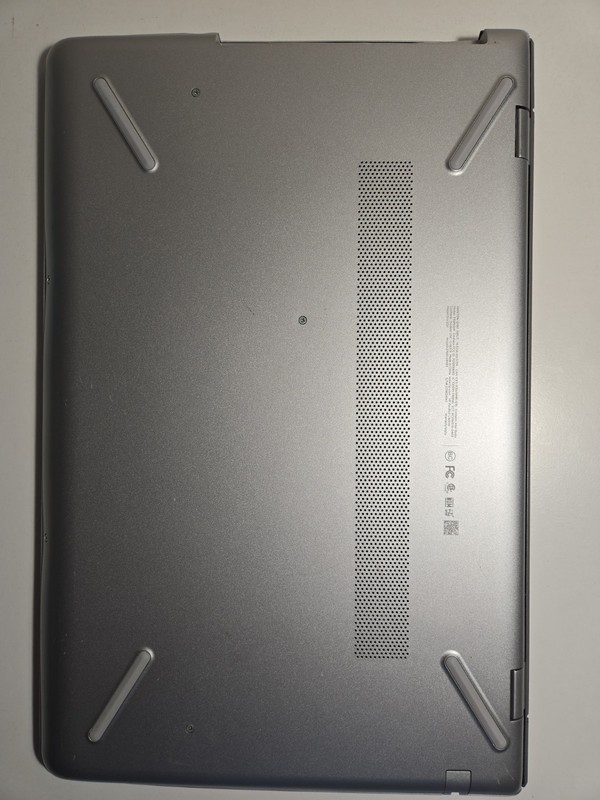 HP Tscr15,6/ i5-8250u/ 8Gb/ ssd 127Gb/Camera/../ Battery Is BAD, NO AC #12 gallery