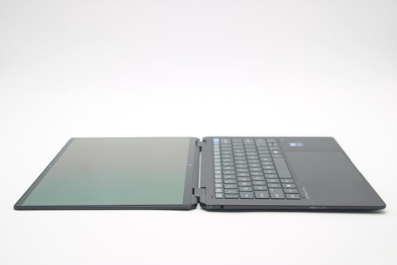 HP OmniBook Ultra Flip 14-fh0013dx OLED *2.2GHz Intel Ultra 7 256V/16GB/1TB SSD* gallery