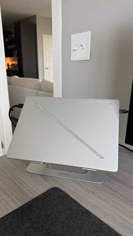 ROG ZEPHYRUS G14 (2025) /RYZEN 9 370HX /RTX 5070Ti/32GB RAM/1TB NVME/120Hz 3K gallery