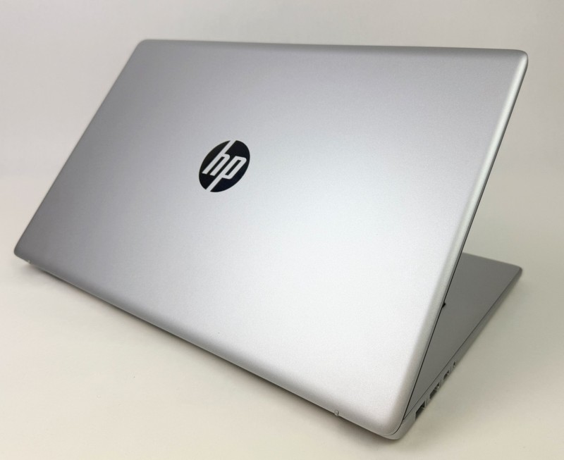 HP 17-cn4065cl 17.3" HD+ Touch Core 7 150U 16GB 1TB SSD W11H gallery