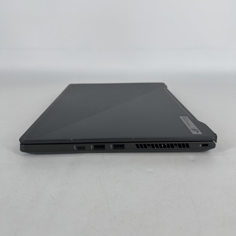 Asus ROG Zephyrus G14 GA401 14 FHD 3.2 GHz Ryzen 7 5800HS 16GB 512GB GTX 1650 gallery