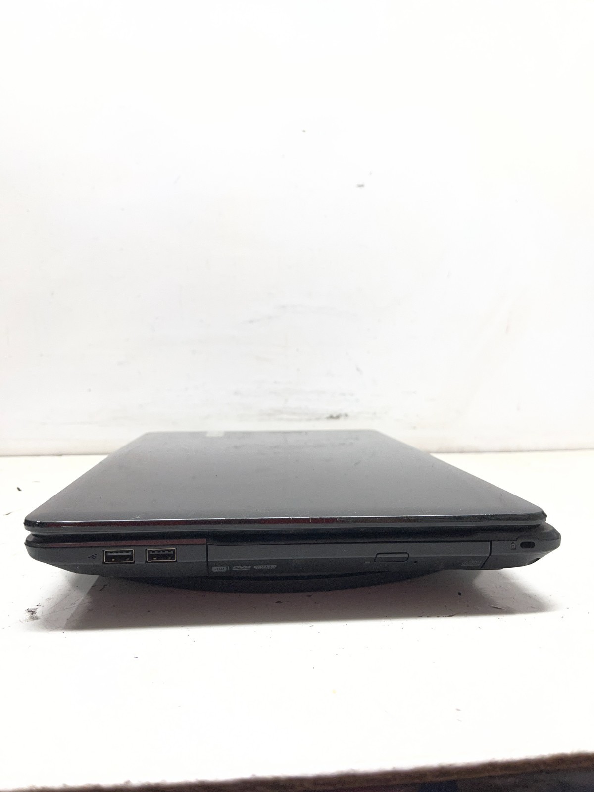 Gateway NV57H50u Intel Celeron B800 1.5GHz NO HDD gallery